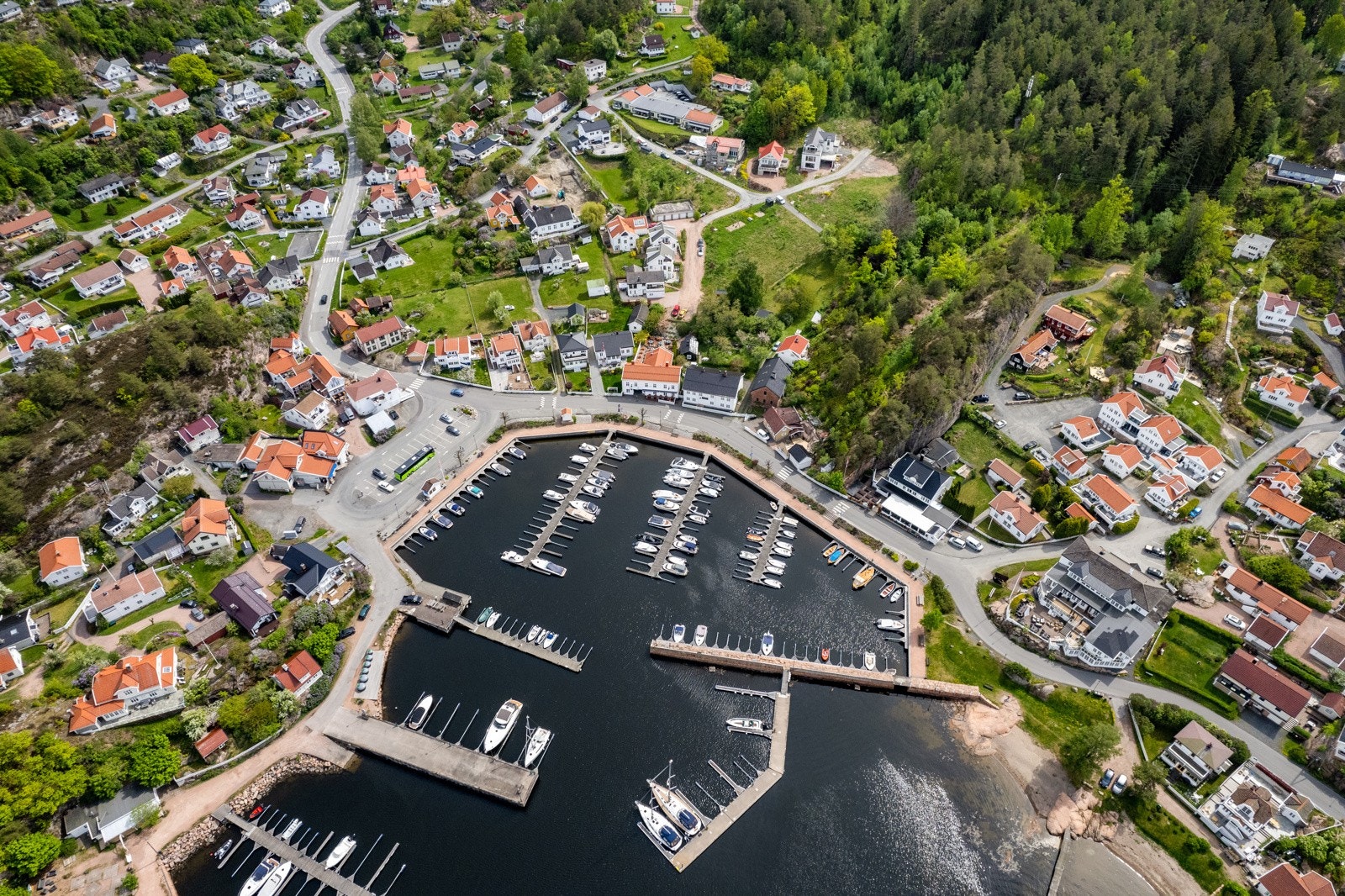 Oversikt Holmsbu. Galleribilde