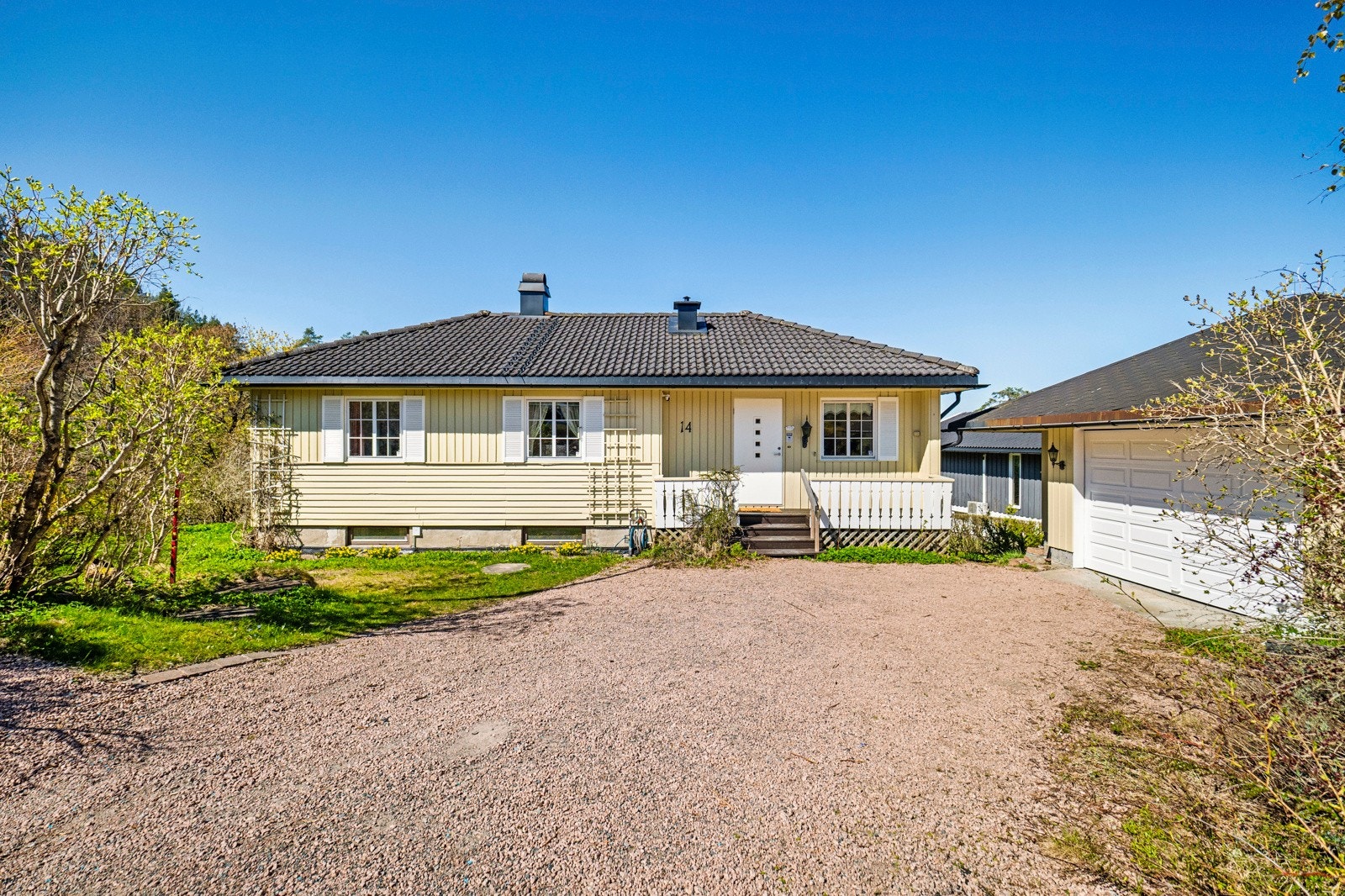 Hyggelig gårdsplass. Galleribilde
