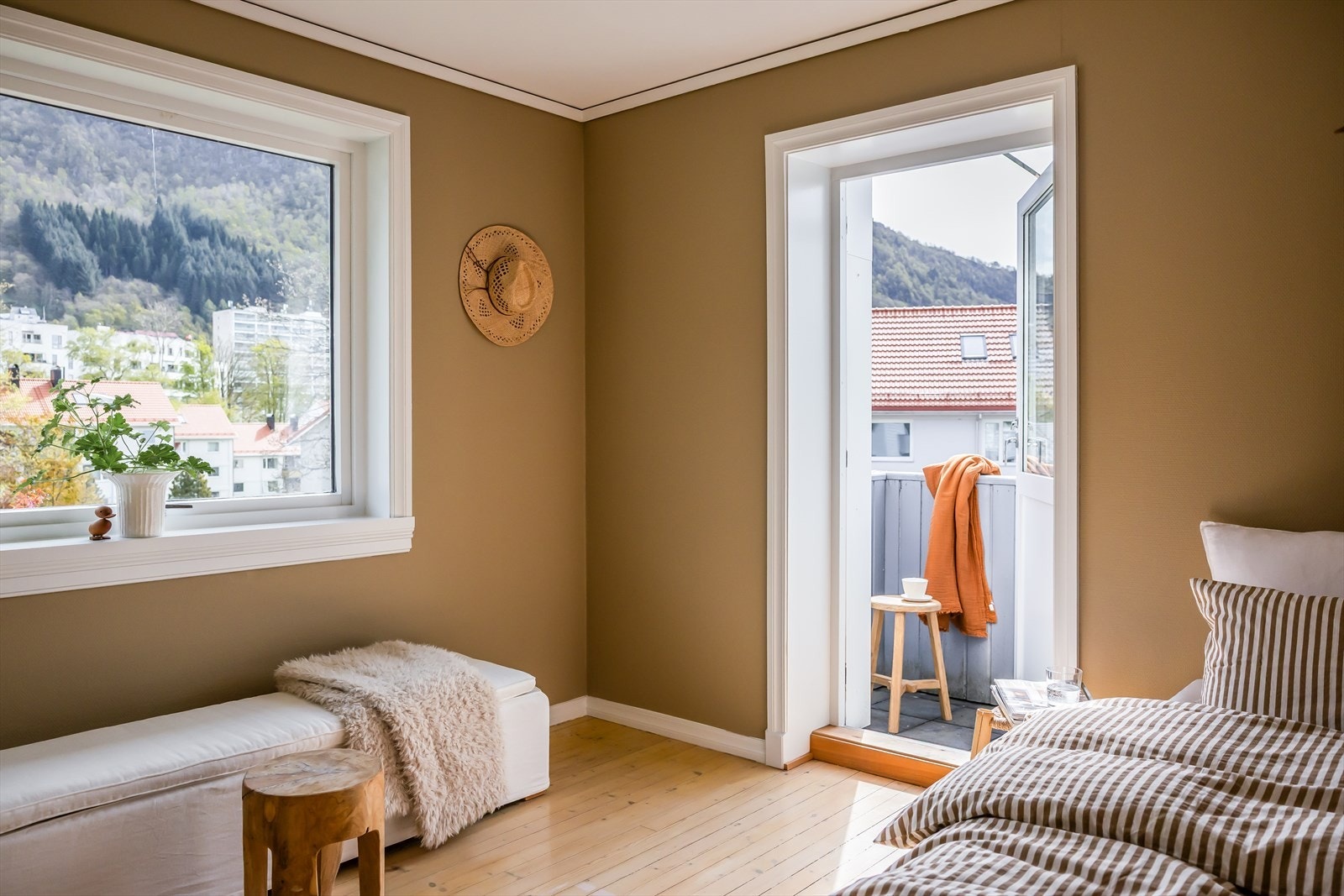 Soverommet har direkte utgang til en privat balkong. Galleribilde