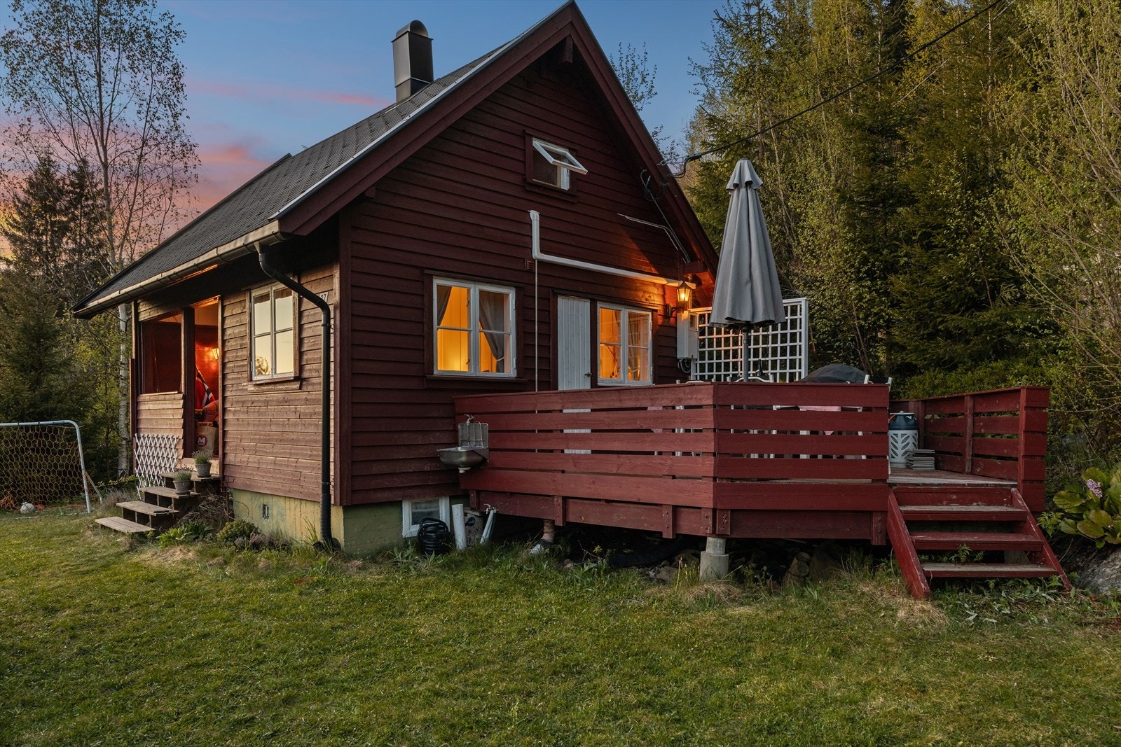 Marius Balto Pettersen v/ DNB Eiendom har gleden av å presentere Skogskolonien Roland 37! Galleribilde