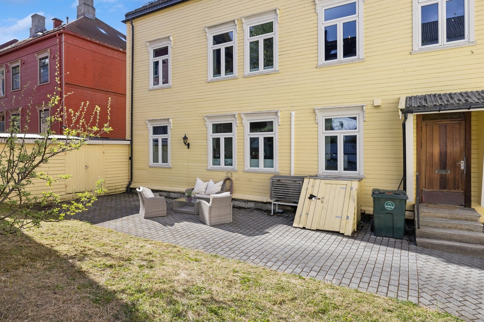 Borettslaget består av kun seks andeler og har felles sykkelbod og redskapsbod. Galleribilde
