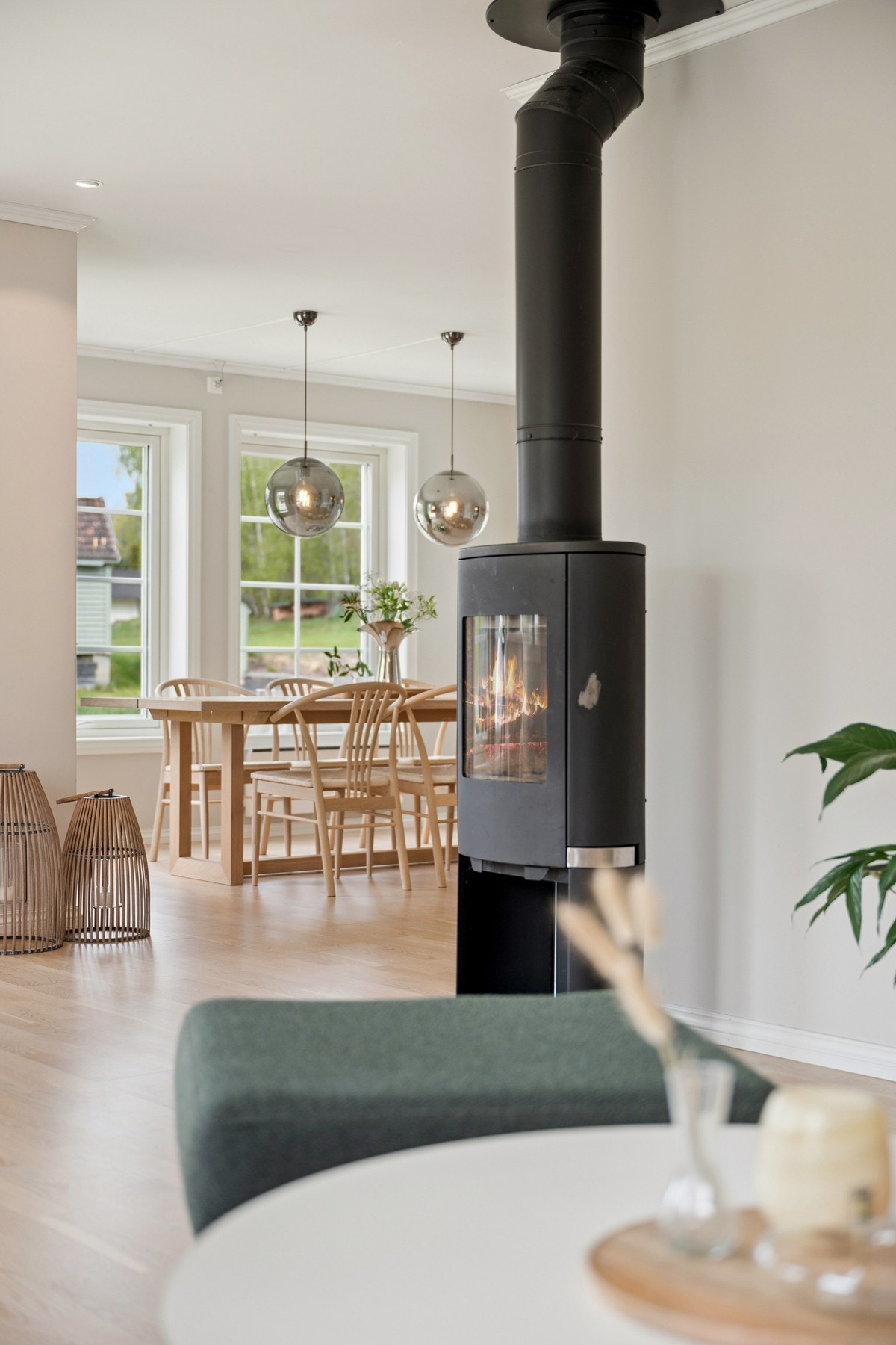 Vedovnen bidrar til ekstra varme og hygge på kalde vinterdager. Galleribilde