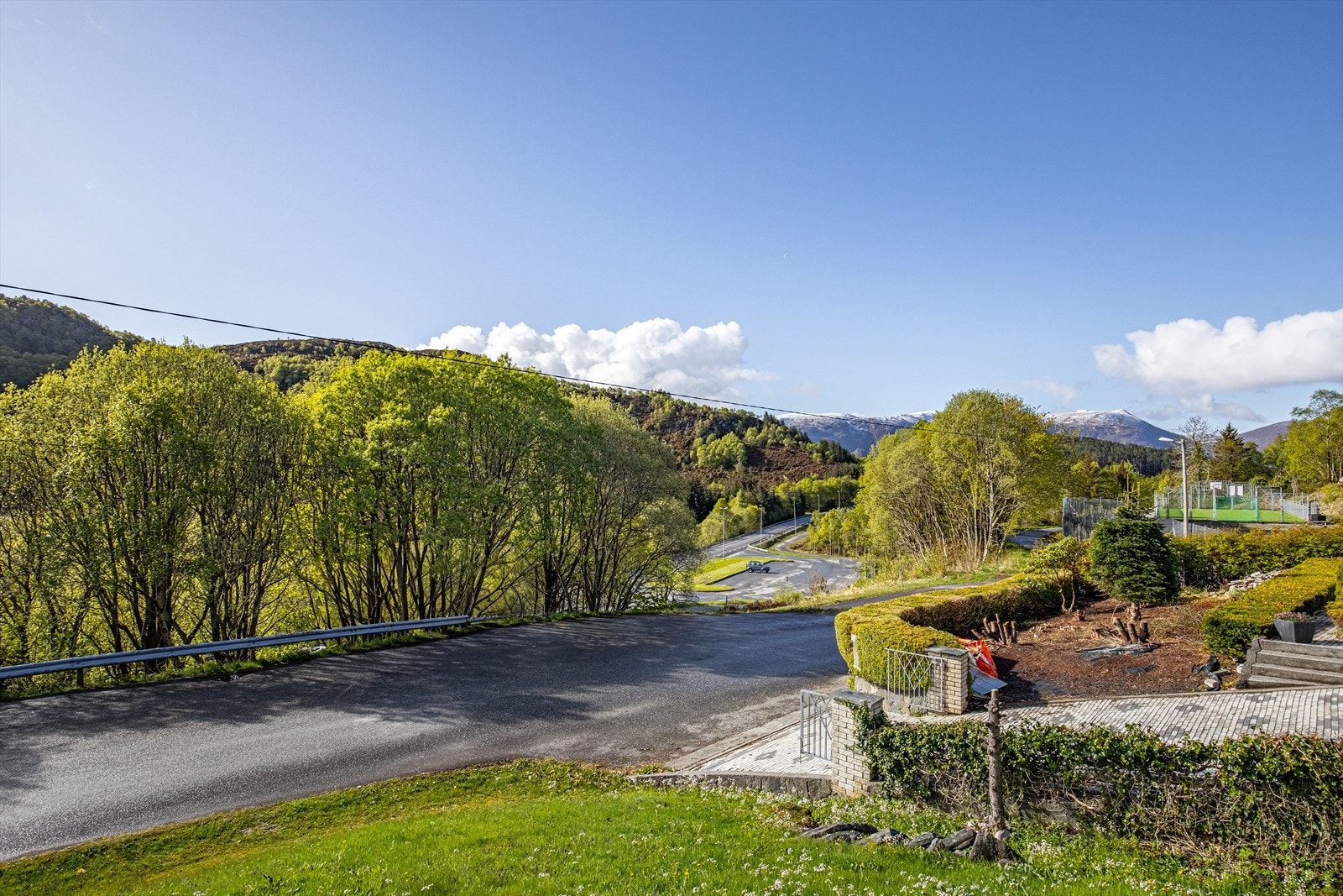 Utsikt over fjellene og kort avstand til ballbinge Galleribilde