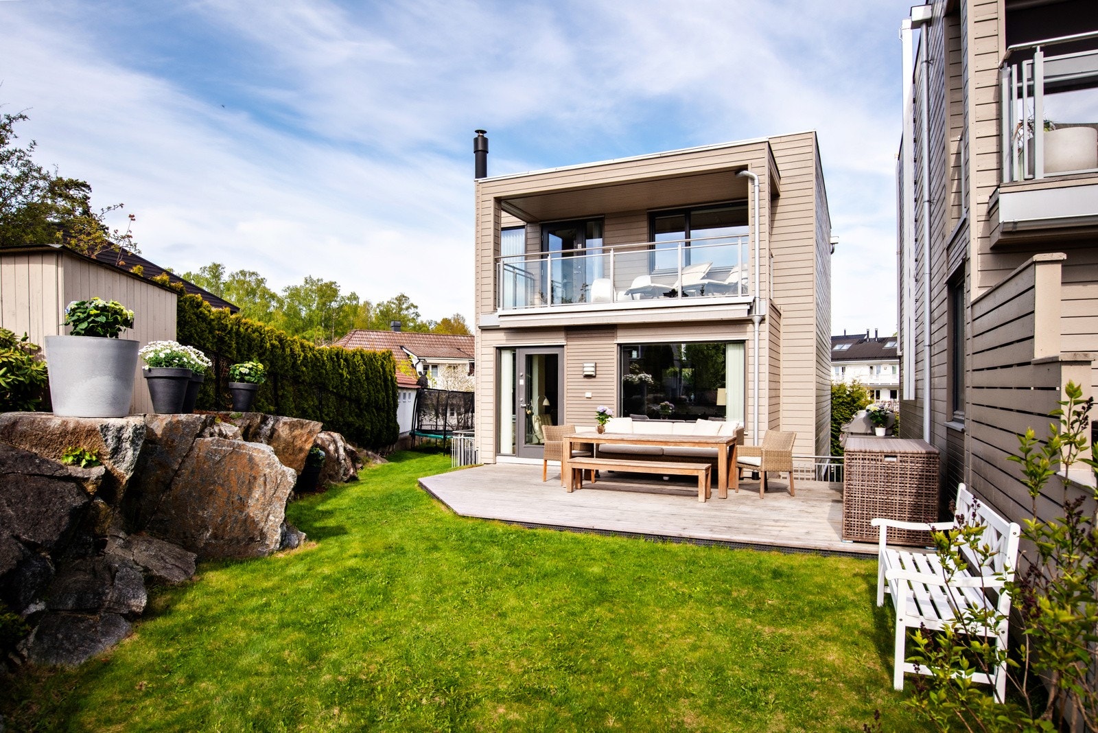 Det foreligger rammetillatelse for takterrasse med 360 graders utsikt. Galleribilde