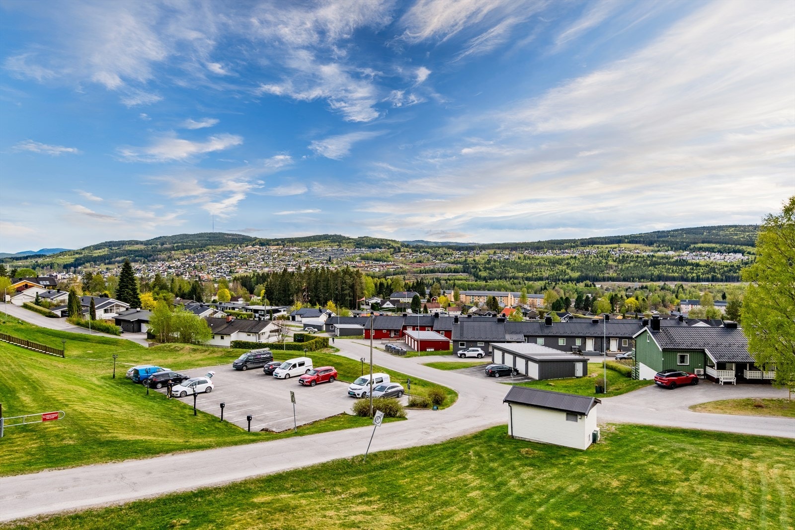 Borettslaget ligger fint til med luftig utsikt over Langeland og Lia! Galleribilde