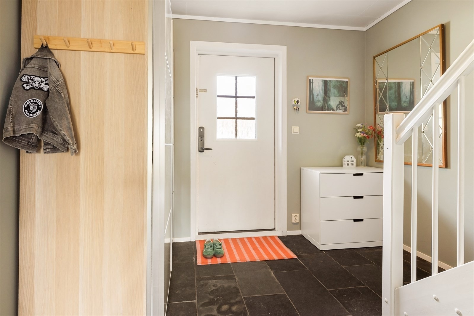 Velkommen inn til et vakkert hjem. Galleribilde