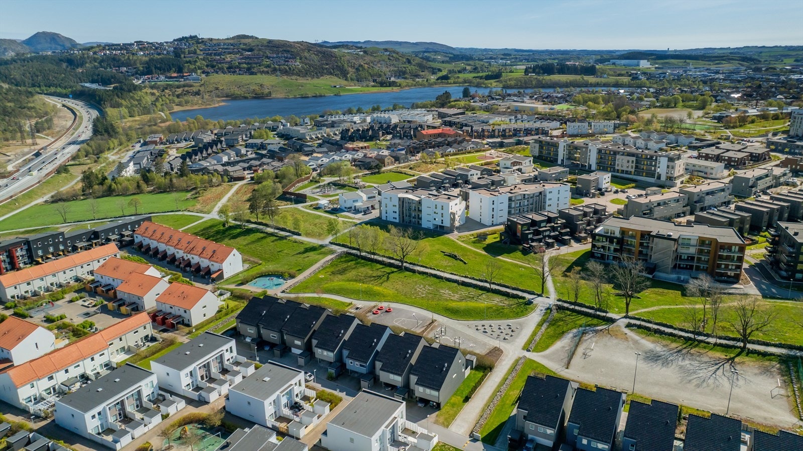 Sentral beliggenhet med kort vei til Sandnes sentrum. Galleribilde
