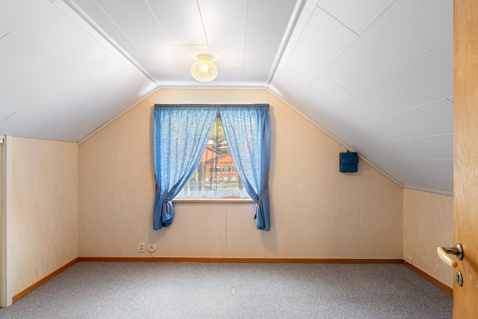 Soverom 2 på loft. Galleribilde