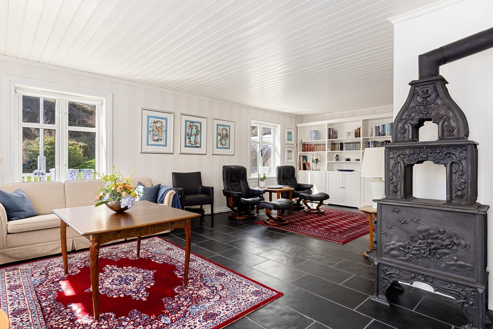 Vedovn fint plassert i rommet Galleribilde