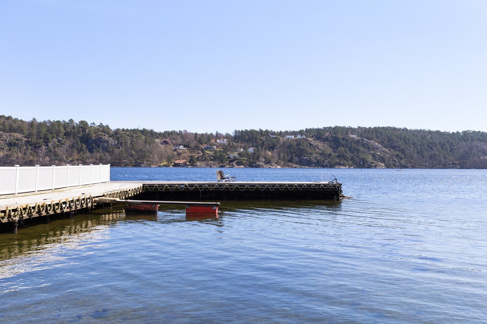 Egen brygge med idyllisk beliggenhet Galleribilde