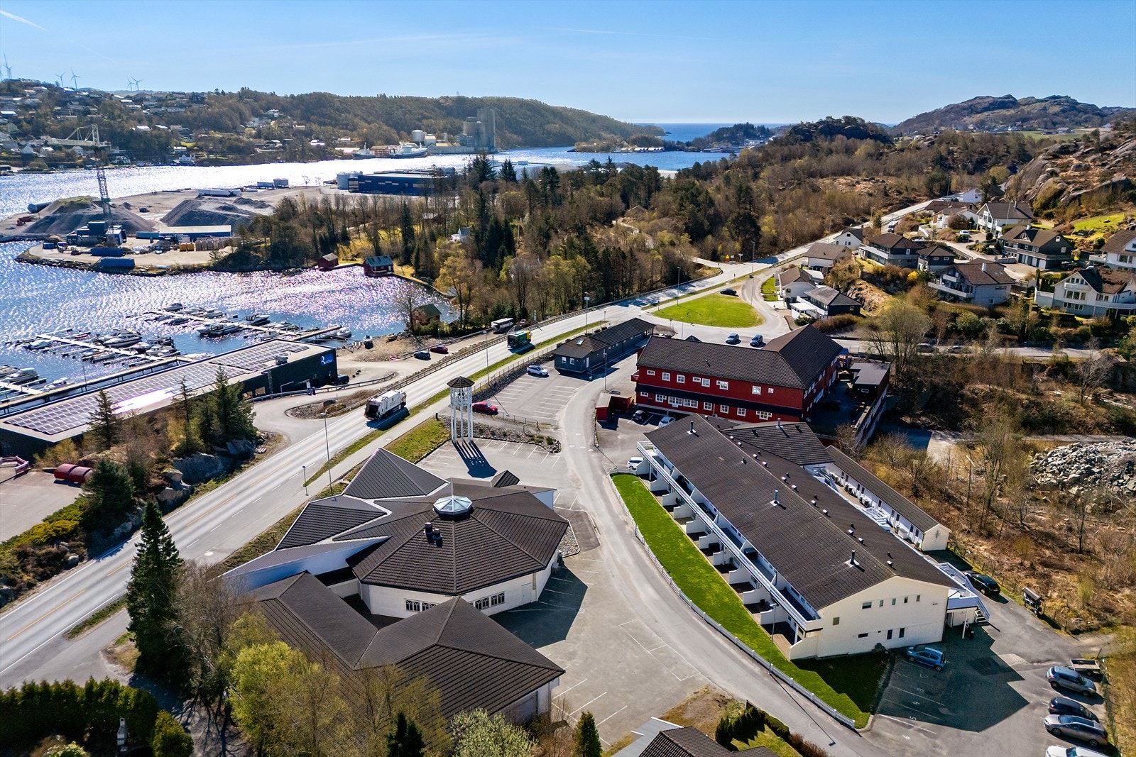 Nærområdet byr på fine turmuligheter, og Egersund stasjon er en kort kjøretur unna for pendlere. Galleribilde