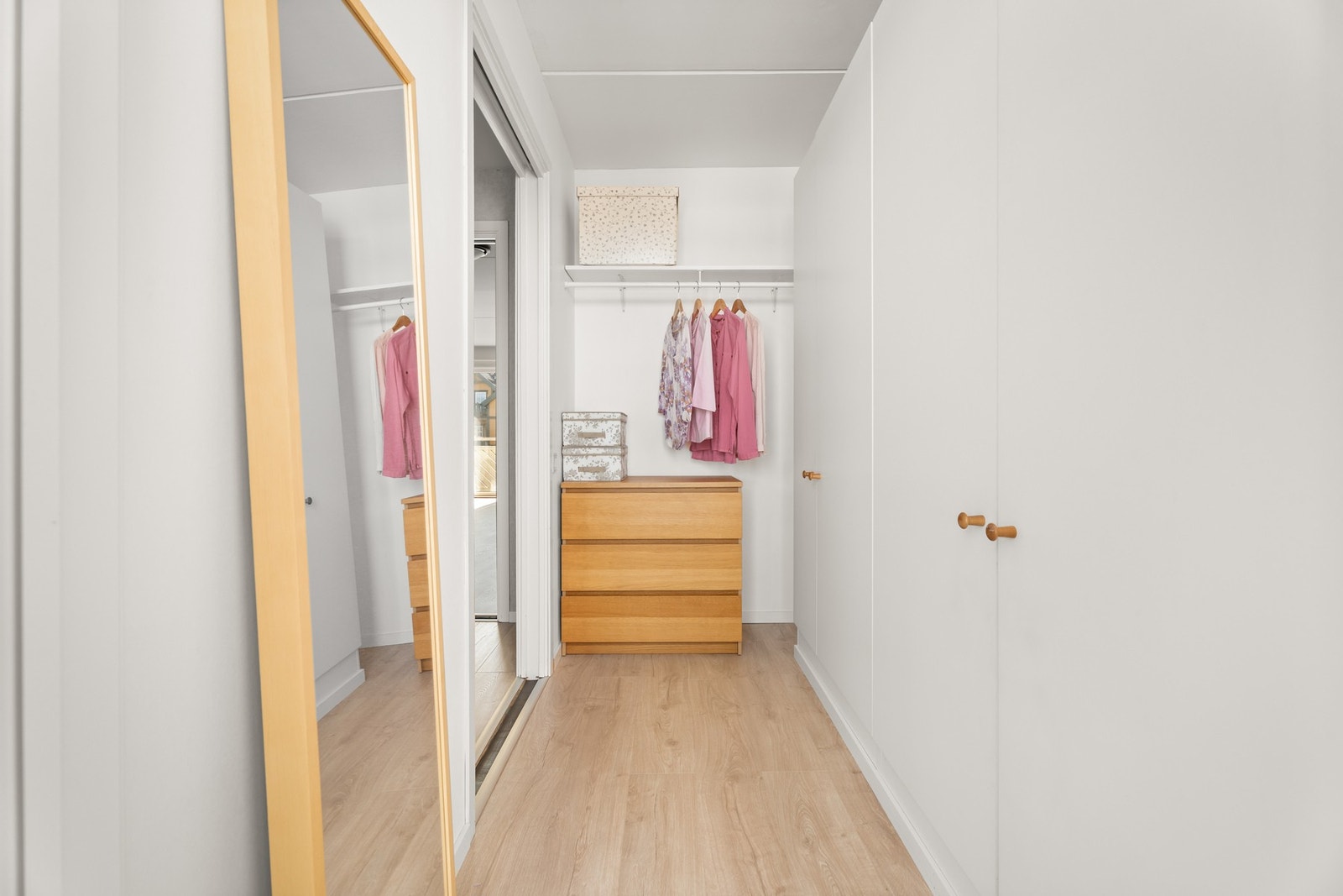 Walkin-closet Galleribilde