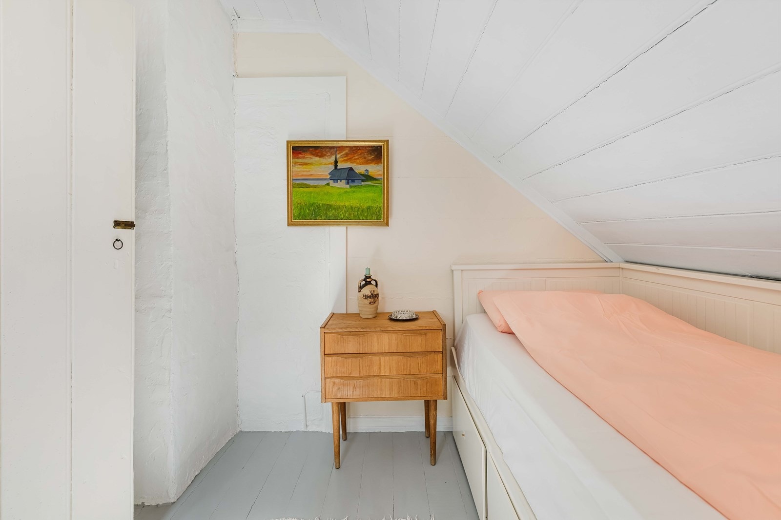 Lys og trivelig sovealkove. Galleribilde