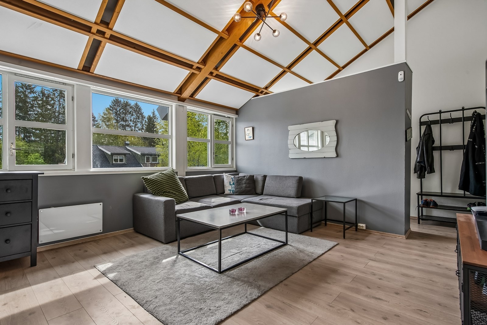 Velkommen til Øverbygdsvegen 3B! Foto: Lelde Bonfelde-Lapina V/EFKT Galleribilde