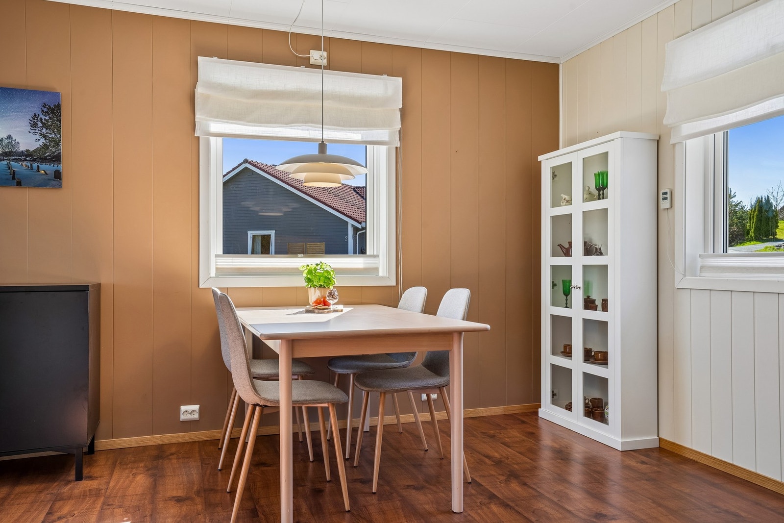 Hyggelig kjøkkenkrok. Galleribilde