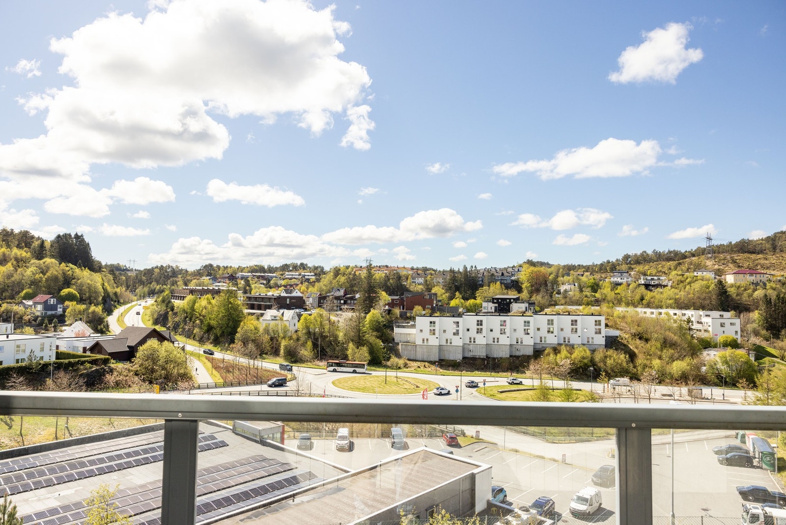 En virkelig flott uteplass hvor fine dager kan nytes! Galleribilde