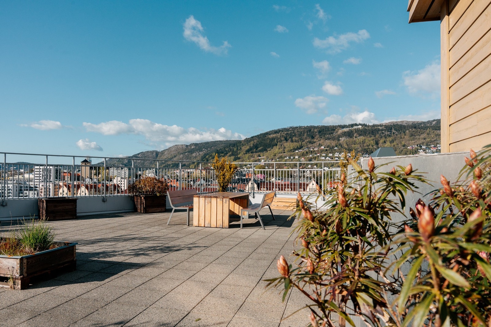 Sameiet har også en felles takterrasse som kan benyttes av seksjonseierne. Galleribilde