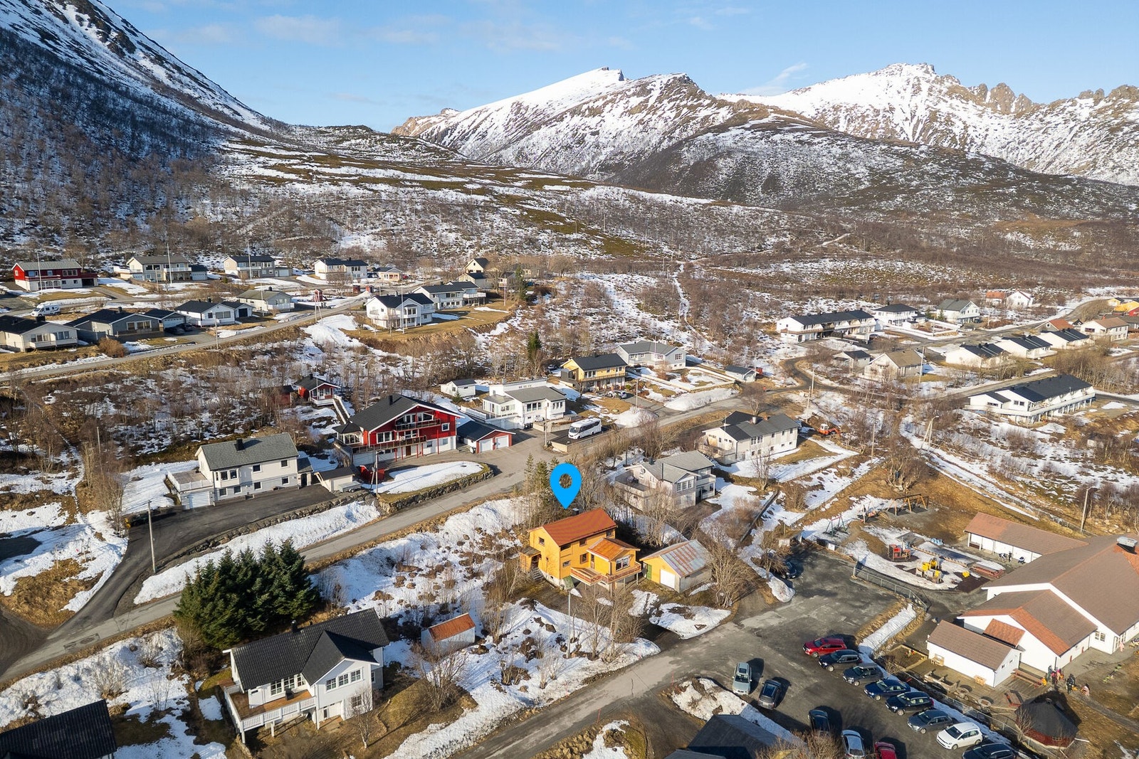 EiendomsMegler1 ved Hans Petter Søvik har gleden av å presentere Nedre Kirkevei 6 | Foto: Lunde Images AS Galleribilde