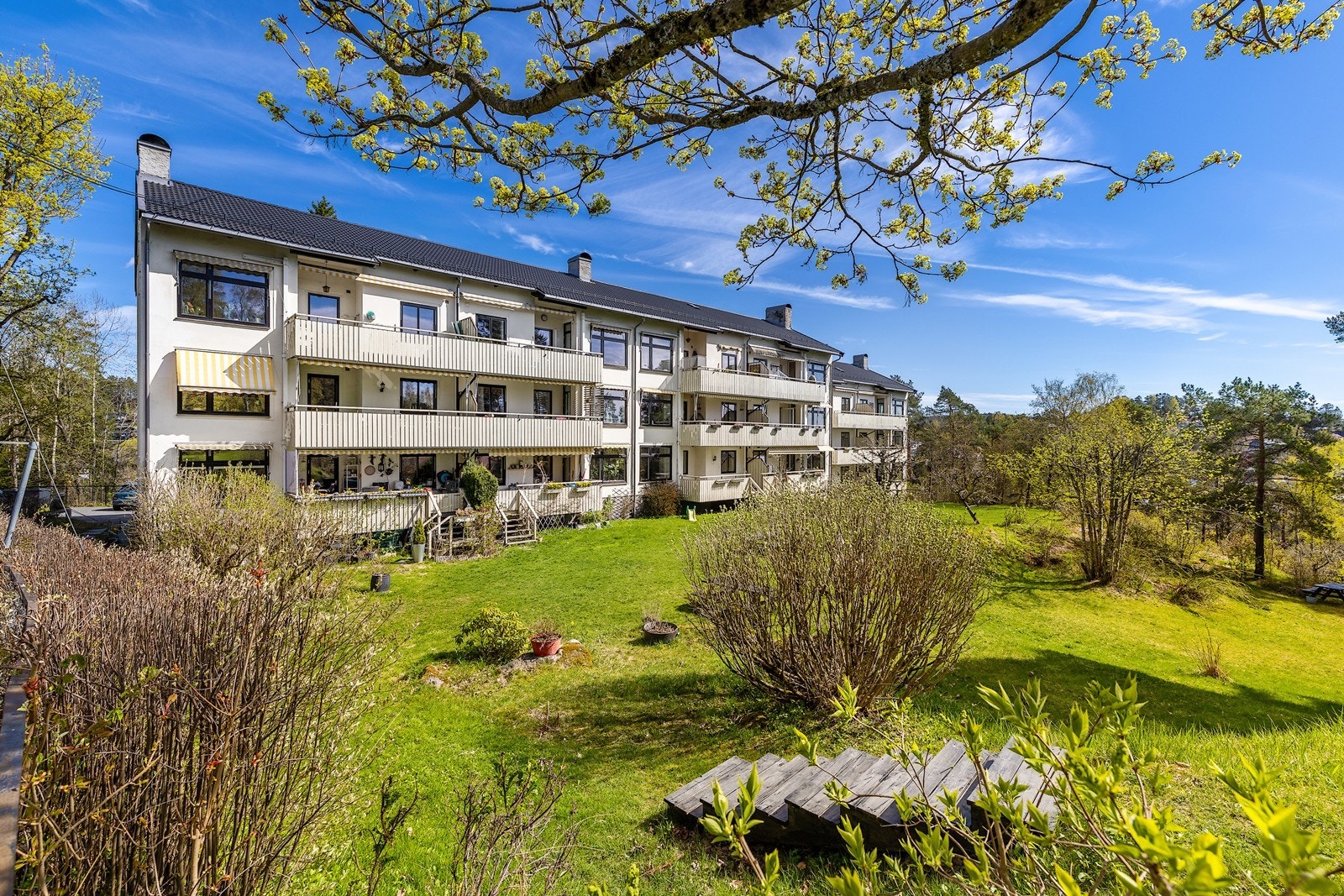 Her får du et trygt og godt hjem med et solid utgangspunkt, i et attraktivt og rolig boligområde. Galleribilde
