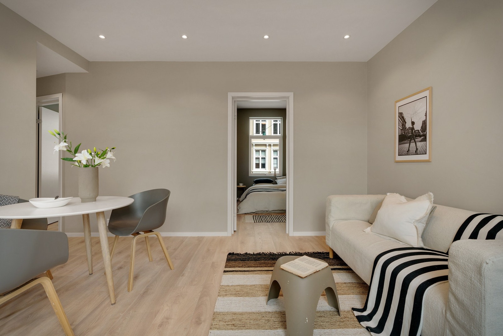 Downlights i taket Galleribilde