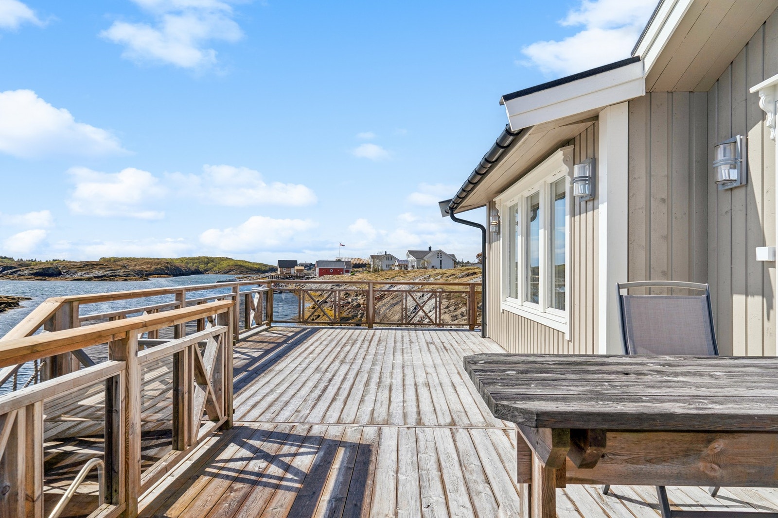 Terrasseområdene er bygget i ulike nivåer og soner, som gir mange muligheter for møblering. Galleribilde
