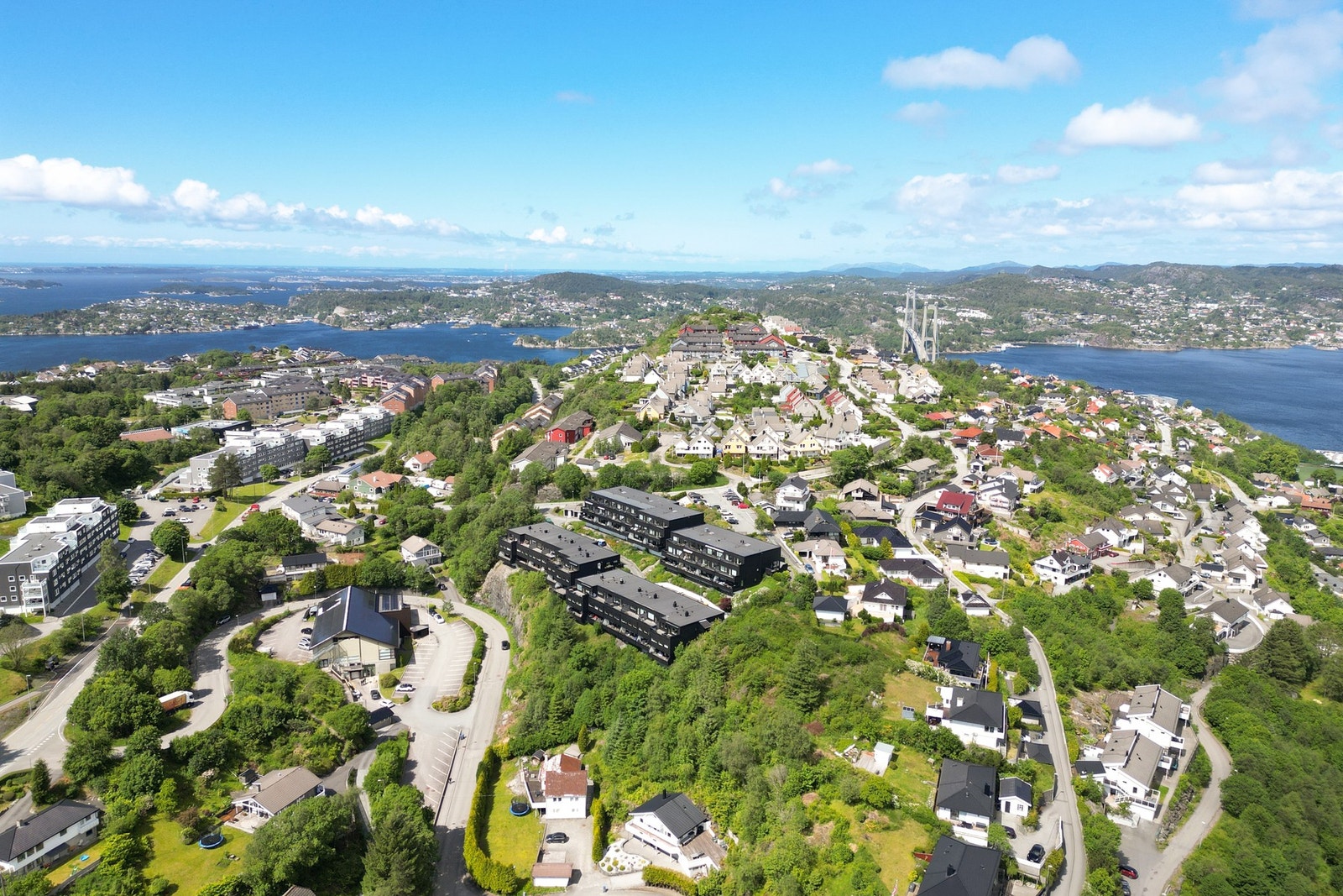 Det er heller ikke lange kjøreturen til Thon Senter Vestkanten med flere fasiliteter! Galleribilde