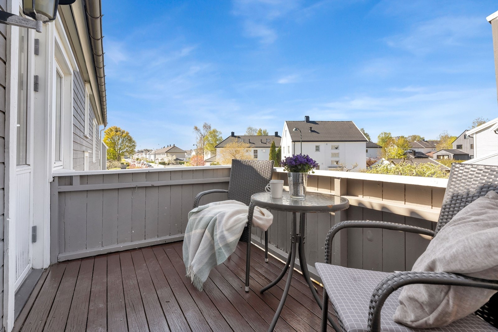 Her er det plass til en liten sittegruppe. Galleribilde