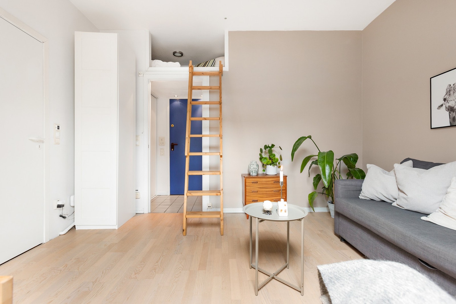 Fra stuen er det tilgang til sovehems. Galleribilde