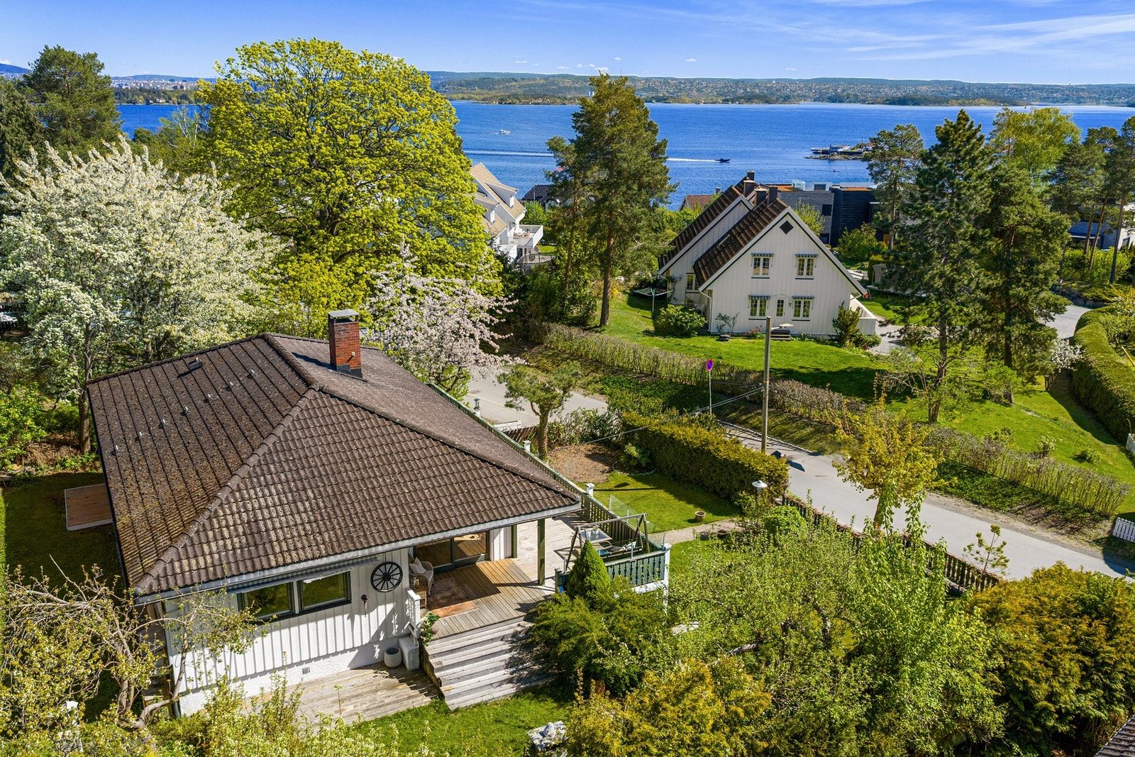 Snarøya ligger omgitt av hav på alle kanter - et idyllisk område nærme Oslo sentrum. Galleribilde