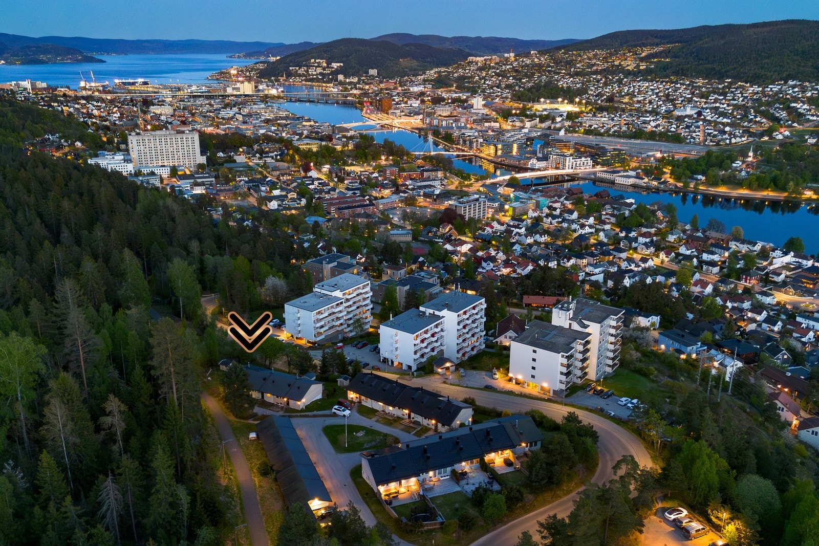 Gode turmuligheter i område Galleribilde