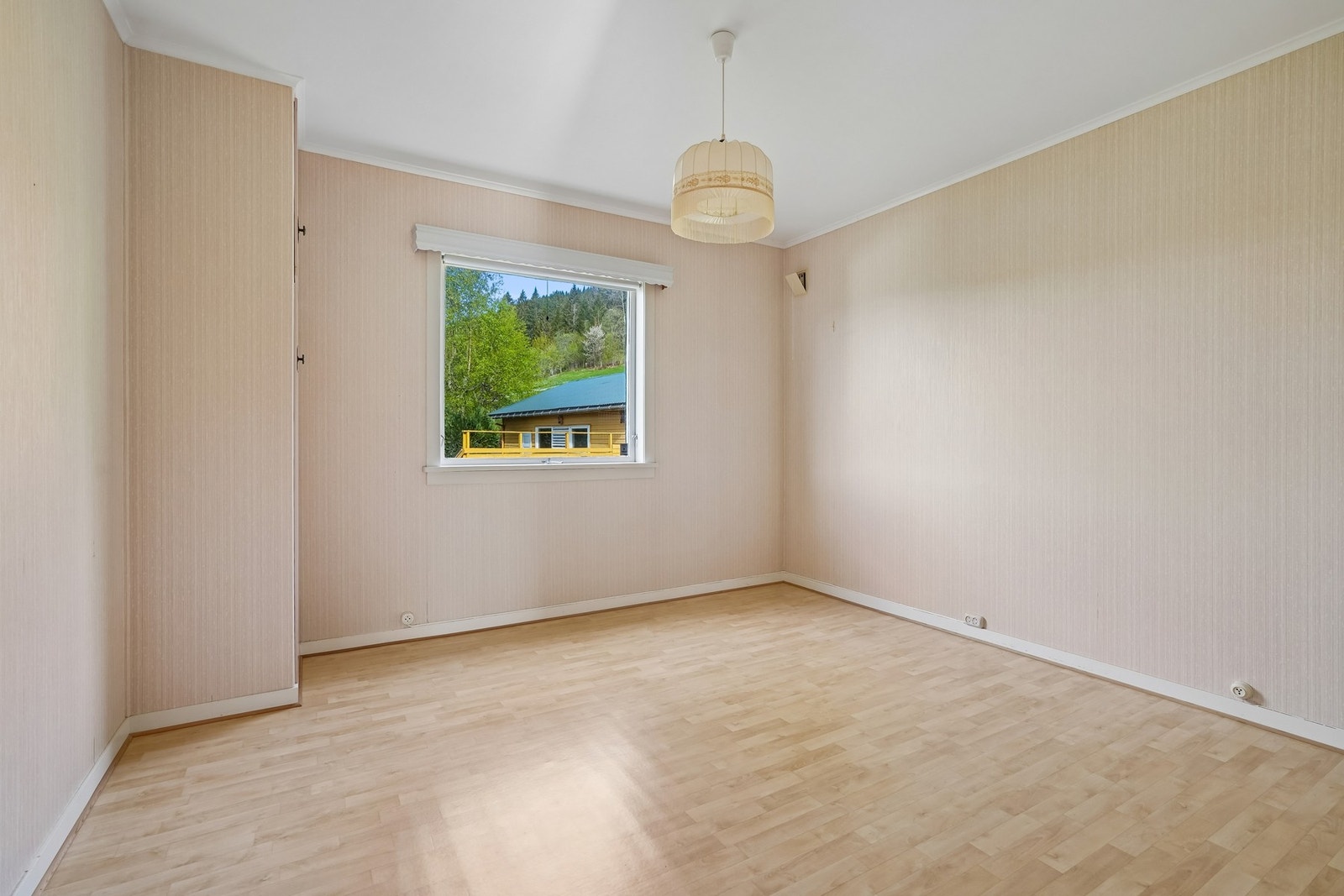 Hovedsoverom i 1.etasje. Galleribilde
