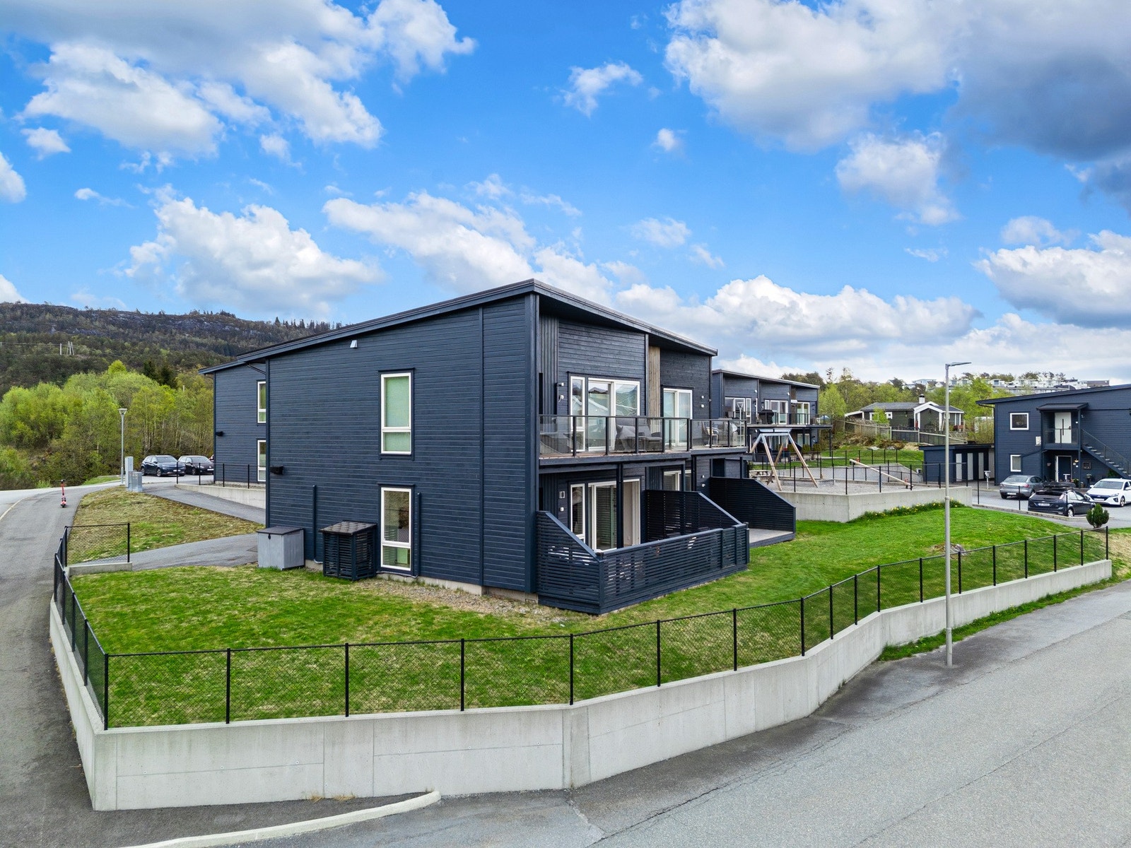 Velkommen til Nygård 3 d - Presentert av eiendomsmegler Ørjan Tredal i PrivatMegleren Nordhordland Galleribilde