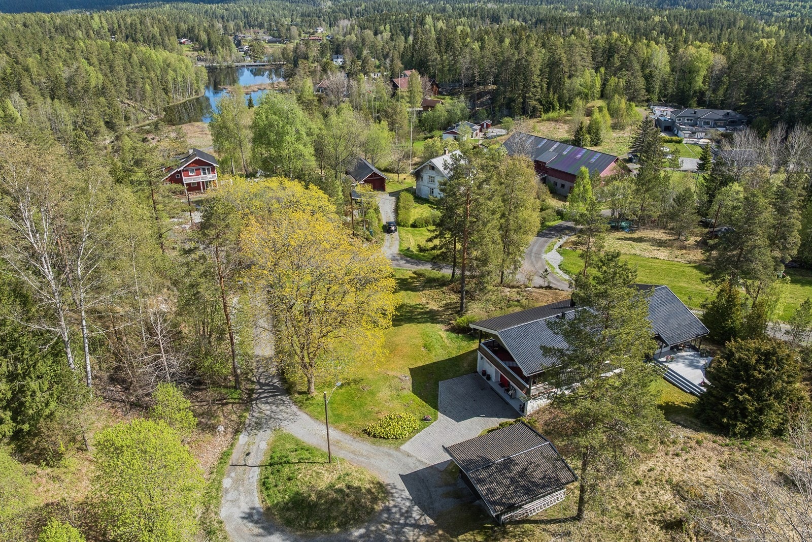 Tomten er på hele 2,6 mål Galleribilde