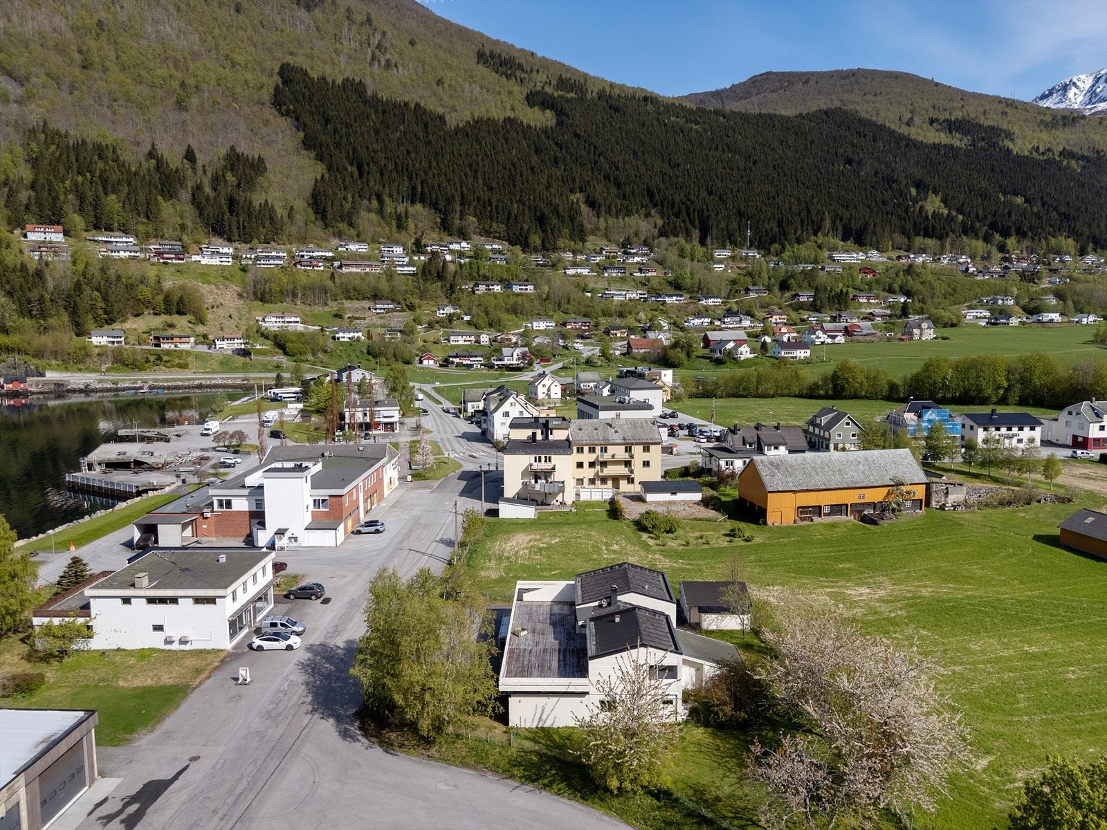 Dronefoto mot nord Galleribilde