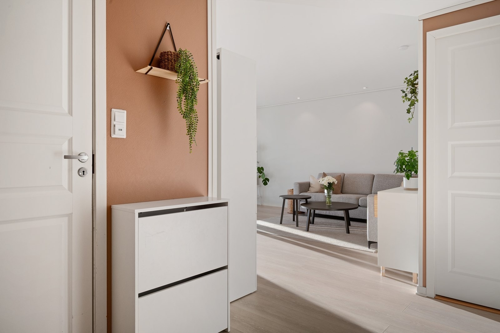 - God lagringsplass i to eksterne boder på 3,2m² og 1,8m² - Galleribilde