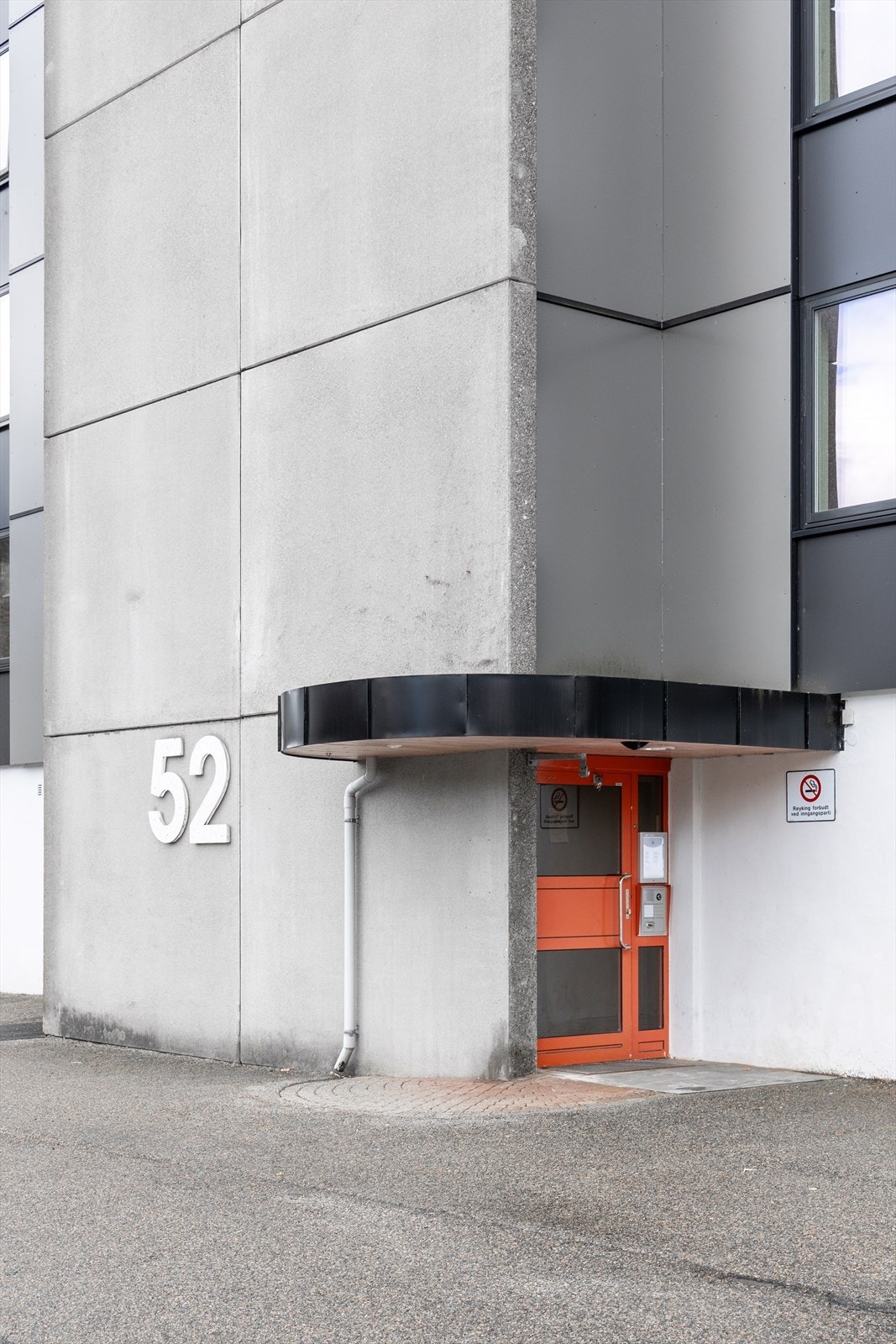 Elvenesvegen 52 har en sentral og barnevennlig beliggenhet på Nesttun. Galleribilde