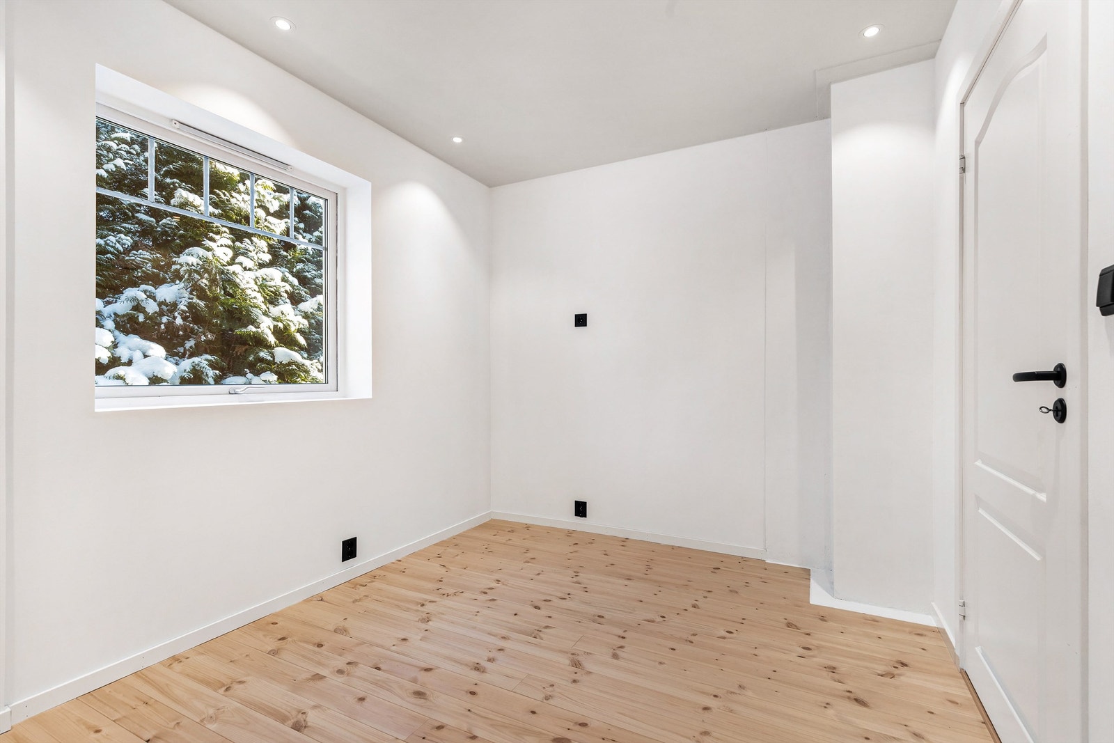 Soverom 1 ligger i 1.etasje Galleribilde