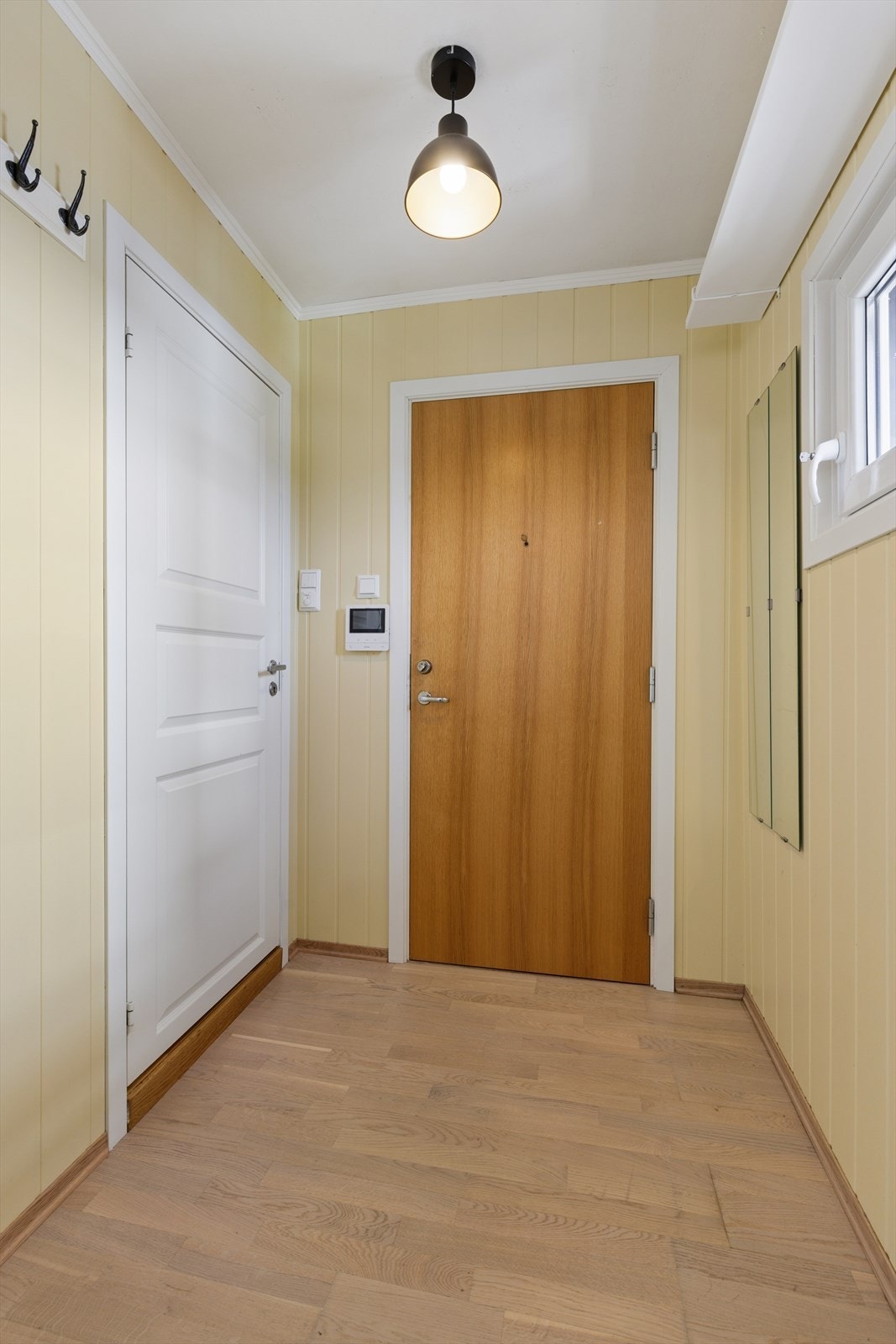 To private boder medfølger, én i 1. og én i 12. etasje på hhv. 2 og 6 kvm. Galleribilde