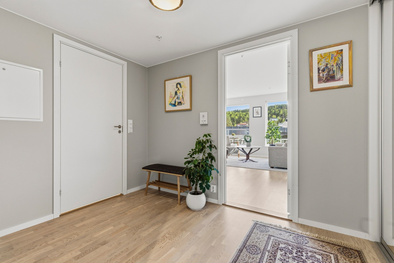 Leiligheten har en praktisk planløsning. Galleribilde