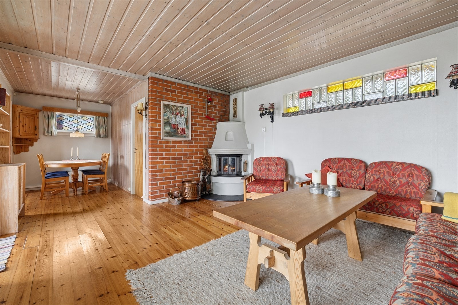 En peis gir god varme og skaper en lun og hyggelig stemning på kalde dager. Galleribilde