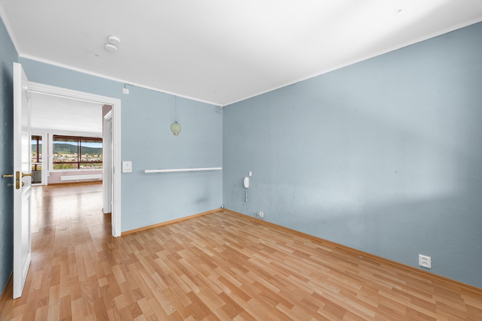Hovedsoverommet ligger godt plassert i den ene enden leiligheten. Galleribilde