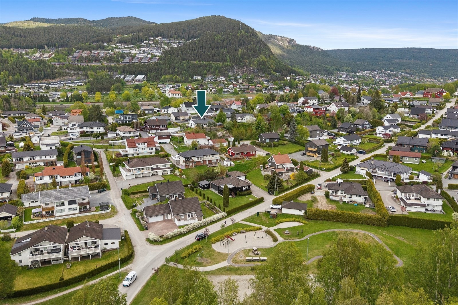 Eiendommen har en attraktiv beliggenhet i populære Ryghkollen i Mjøndalen. Galleribilde