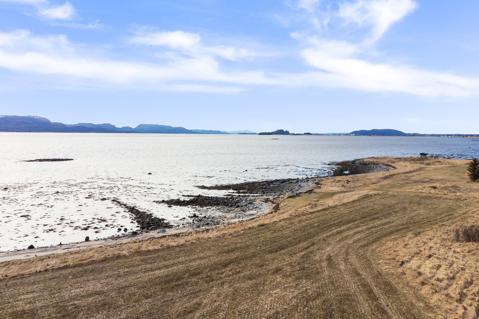 Gangavstand til badestrand Galleribilde