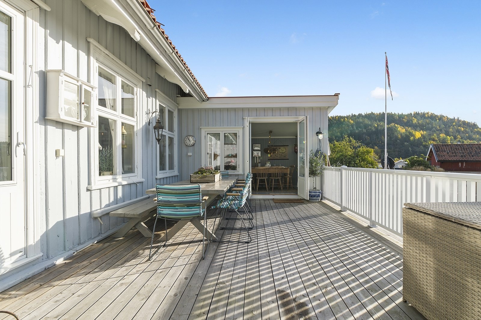 Kommunen har avslått søknad om tillatelse for utestue/vinterhage. Galleribilde