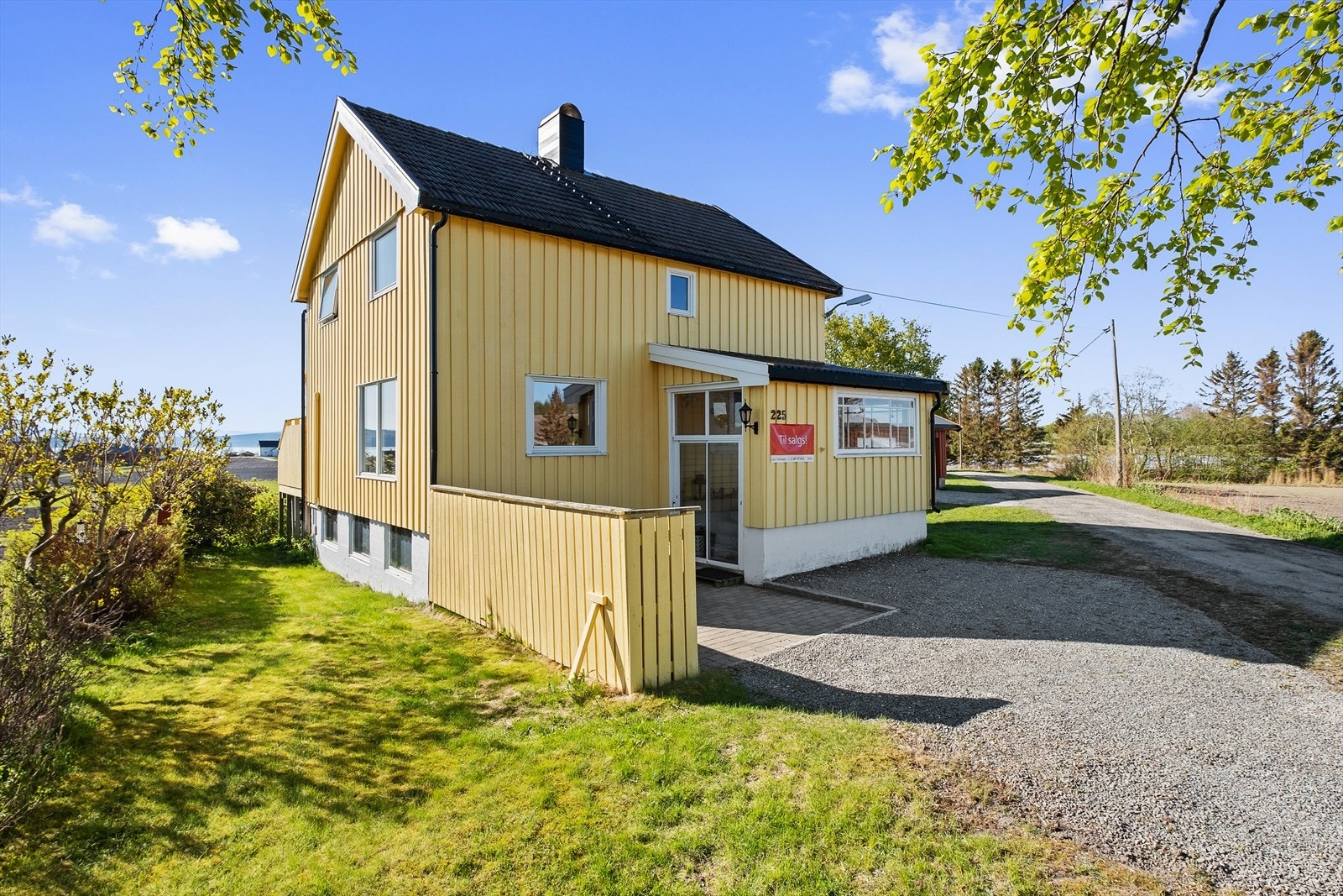 Gårdsplass Galleribilde