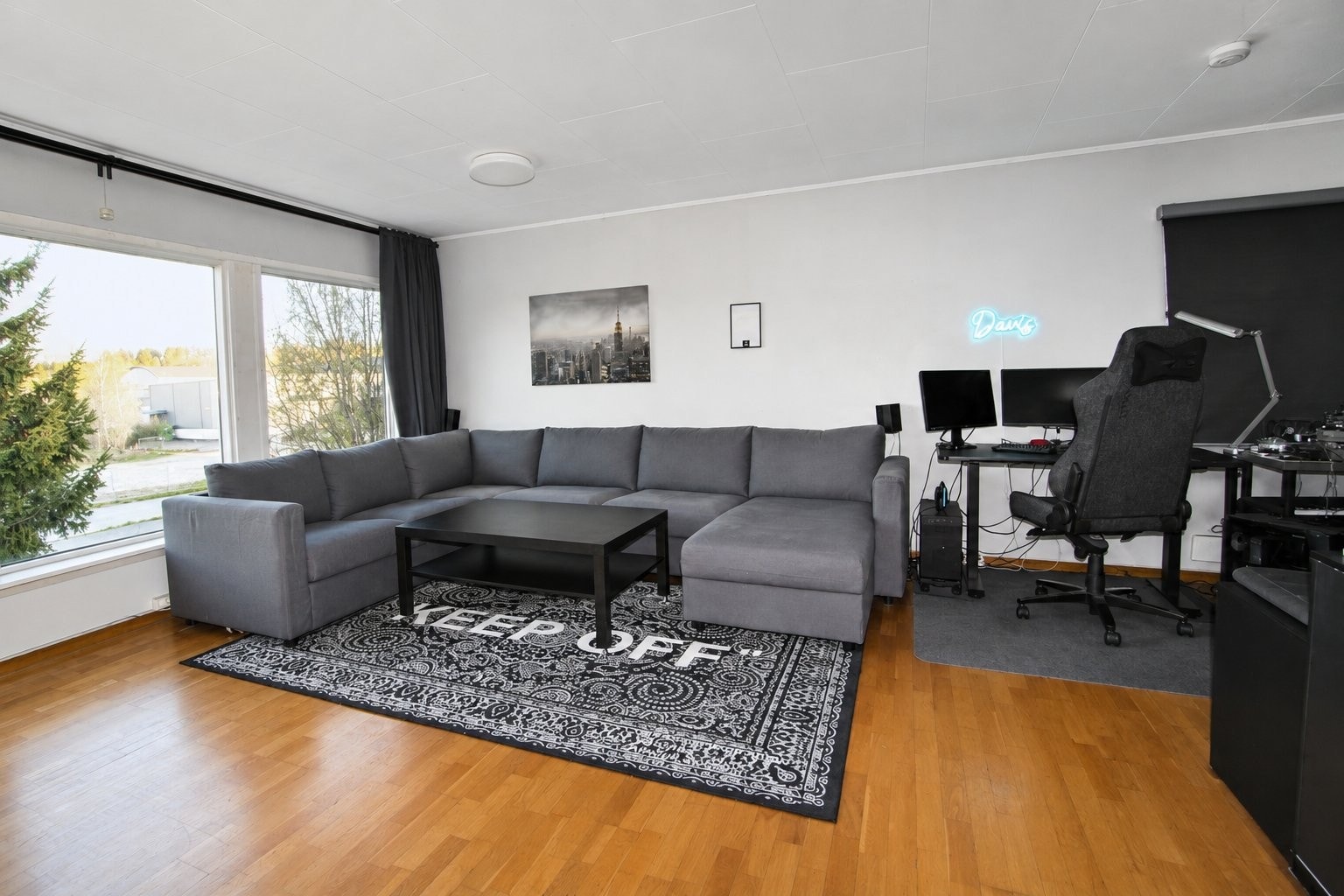 Stue/spisestue (i dag benyttet som "hybel") Galleribilde