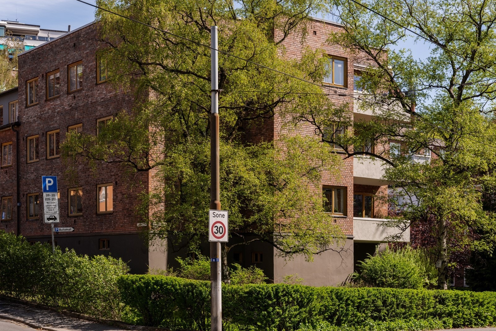 Meget pent opparbeidet nabolag Galleribilde