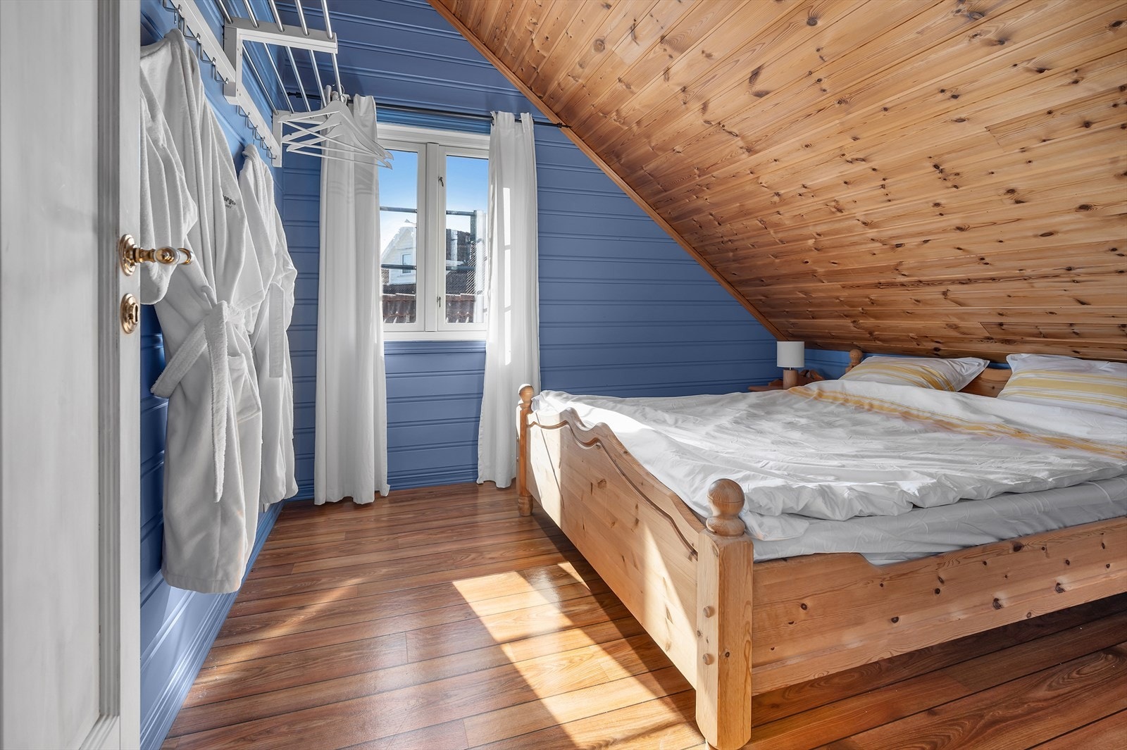 Soverom 1 på loft. Galleribilde