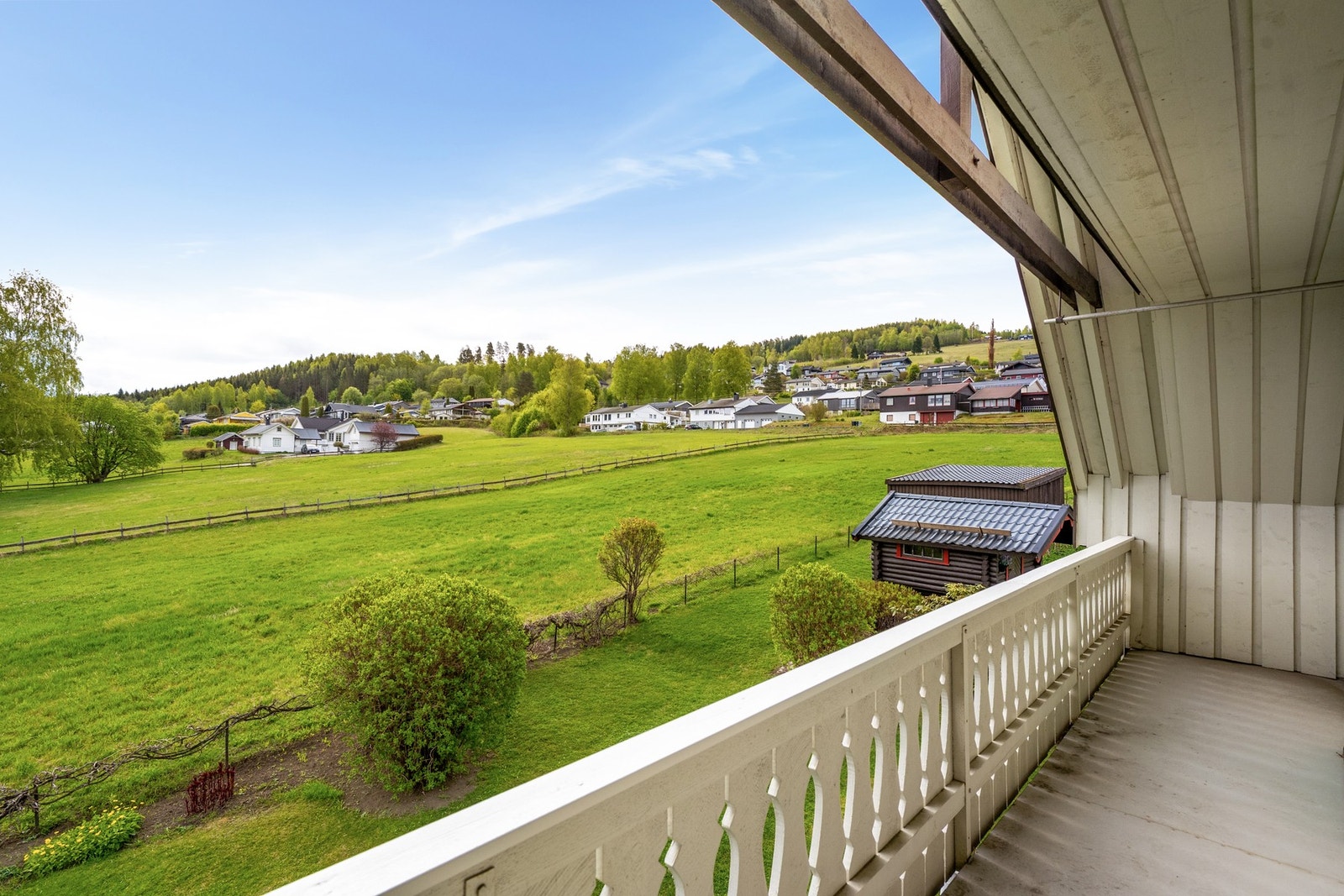 Utsikt mot Honne fra samme veranda Galleribilde