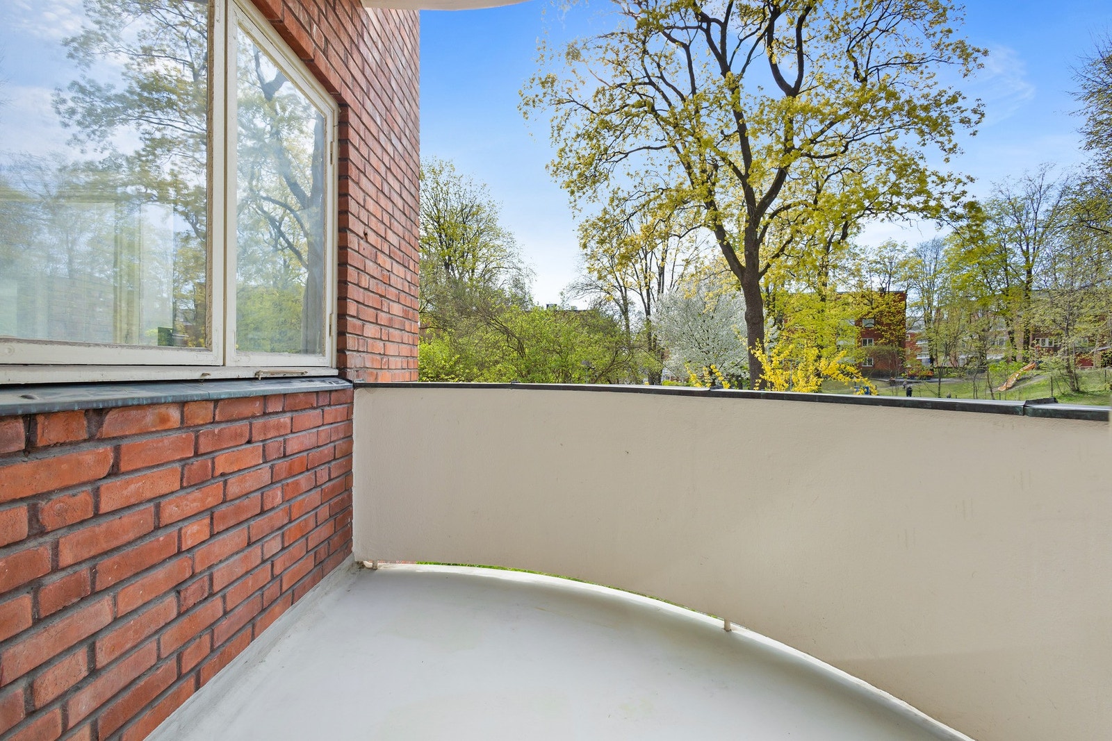Selveierleilighet med to solrike balkonger Galleribilde